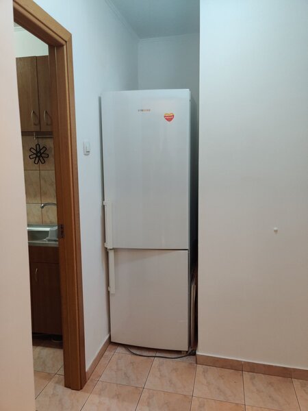 Baba Novac, 4 min. M Dristor DB1423, garsoniera.